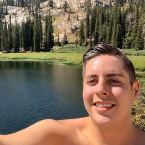 Meet your Posher, Jake